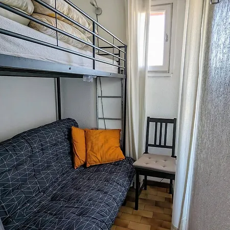 Cabine, Parking, Quartier Falaises - 4 Pers. - Fr-1-880-100